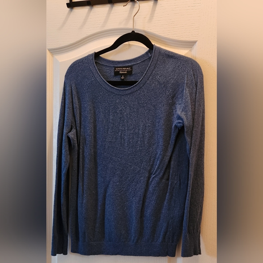 Banana Republic Sweater Sz M